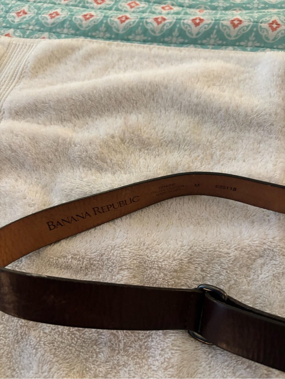 Banana Republic Women’s Dark Brown Leather Belt with Polished Buckle